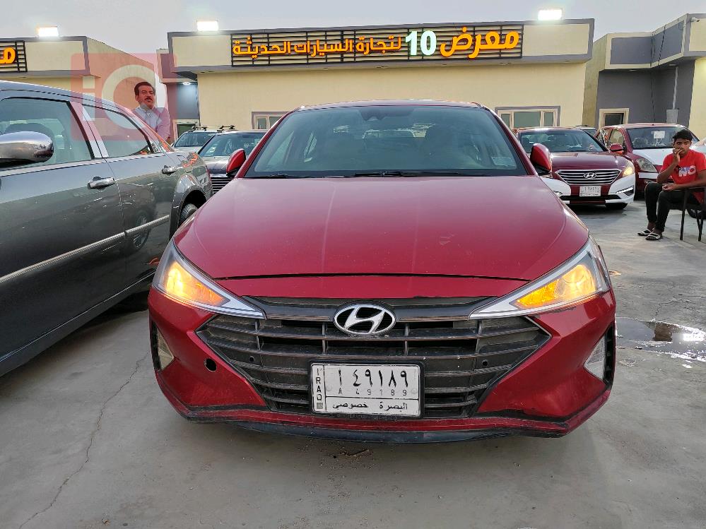 هیوندای ئەلەنترا